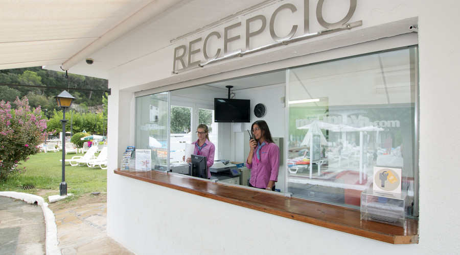 Reception san eloy apartment tossa de mar