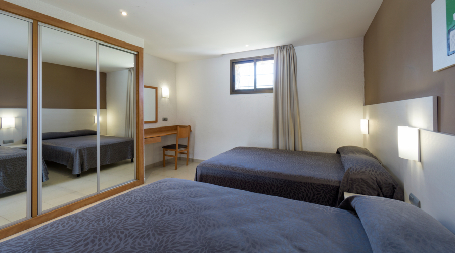 Family room san eloy apartment tossa de mar